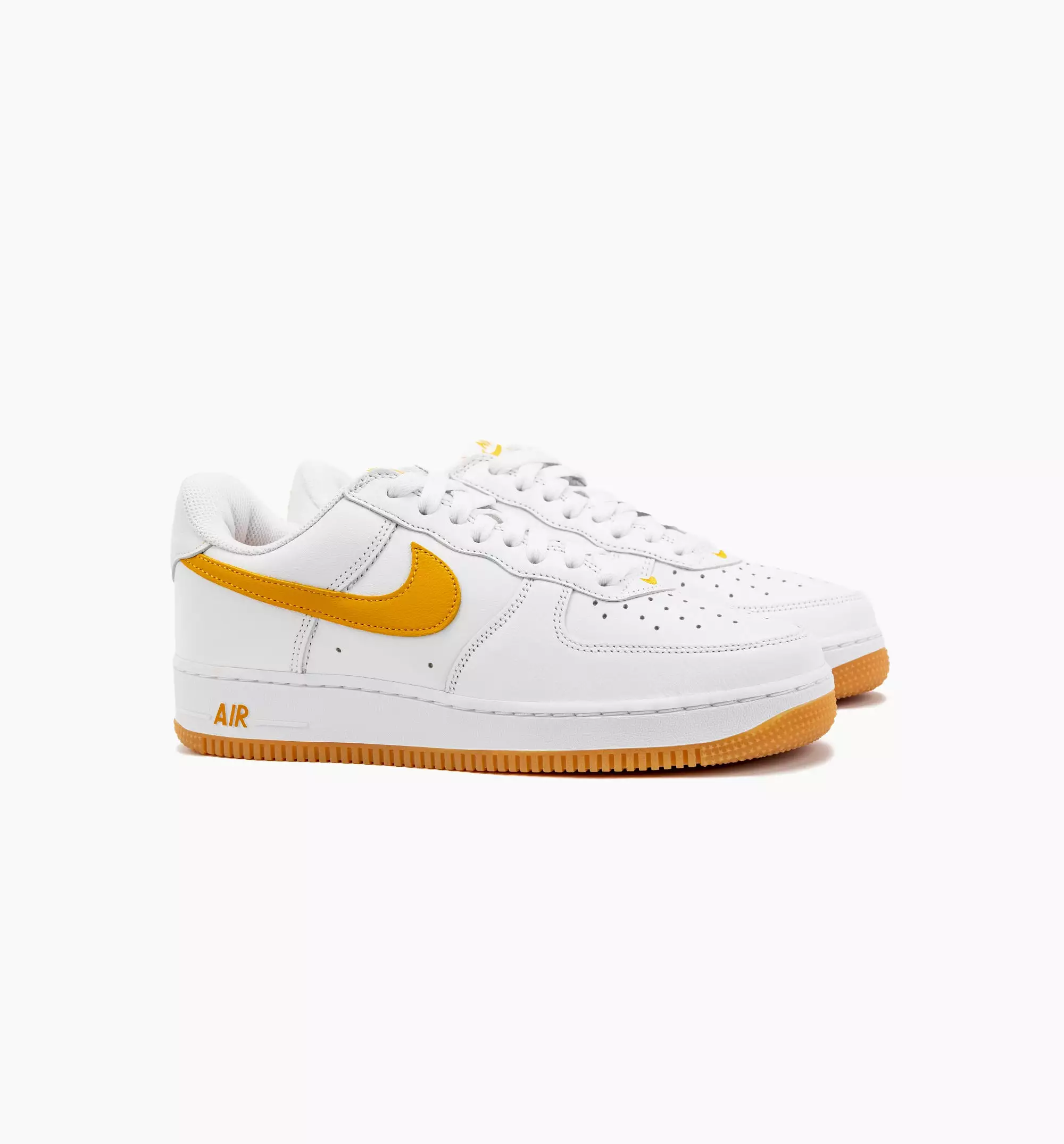 Air Force 1 Low Waterproof Mens Lifestyle Shoe - White/Yellow