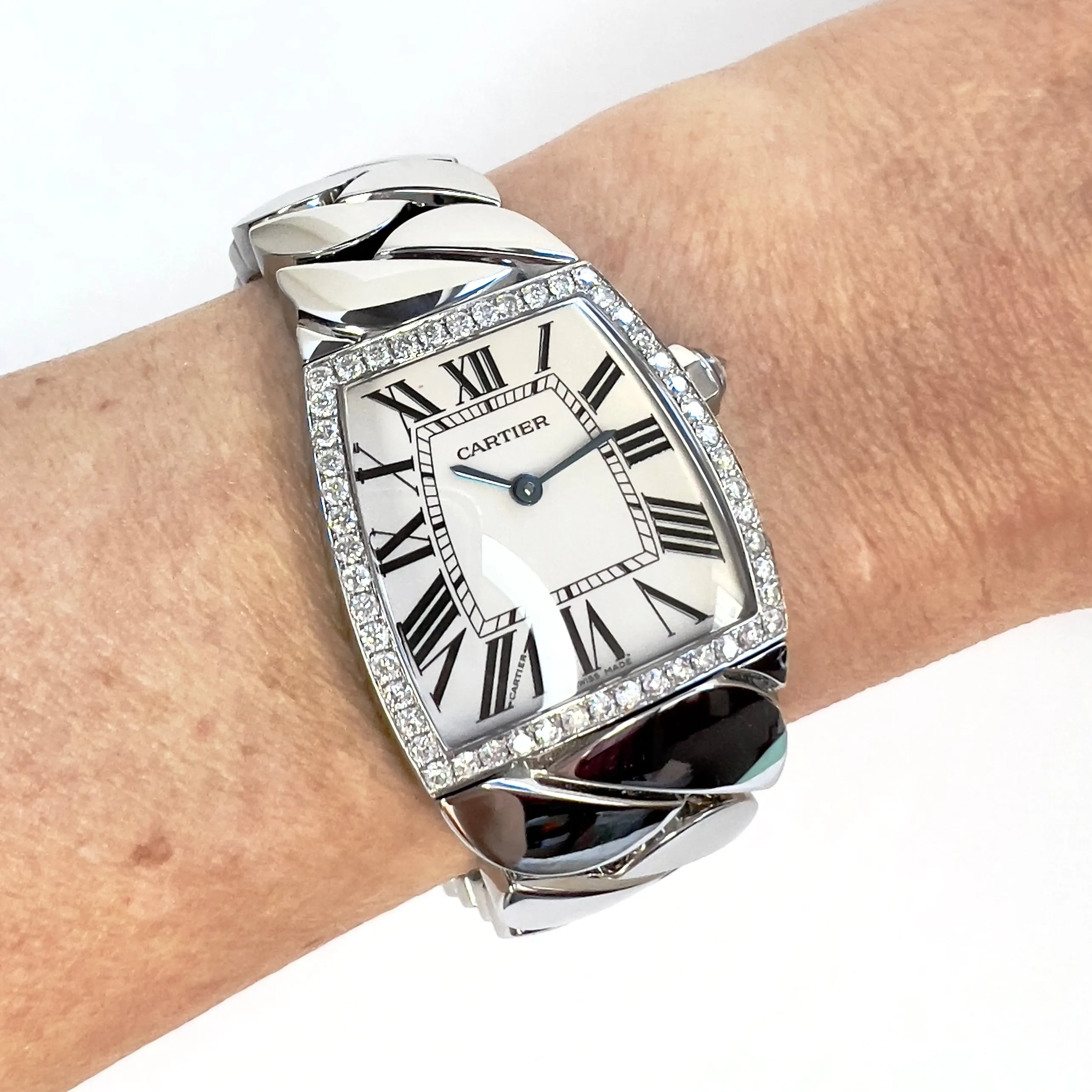 CARTIER LA DONA Quartz 28mm Steel ~1.5TCW Diamond Watch