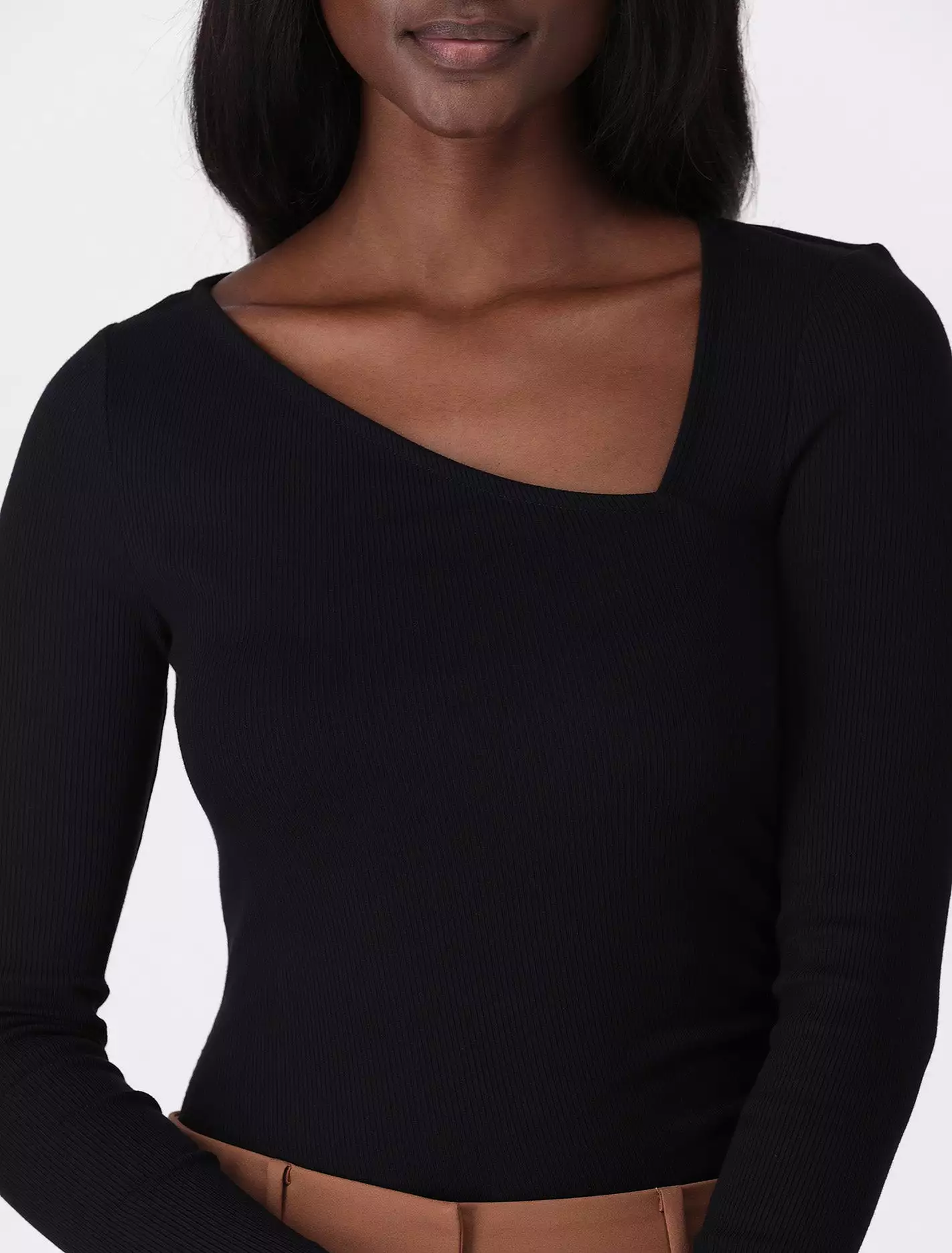 Cyrus Asymm Neck Ruched Top