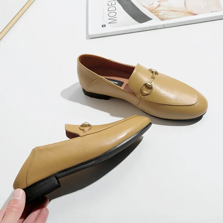 Flat casual loafers