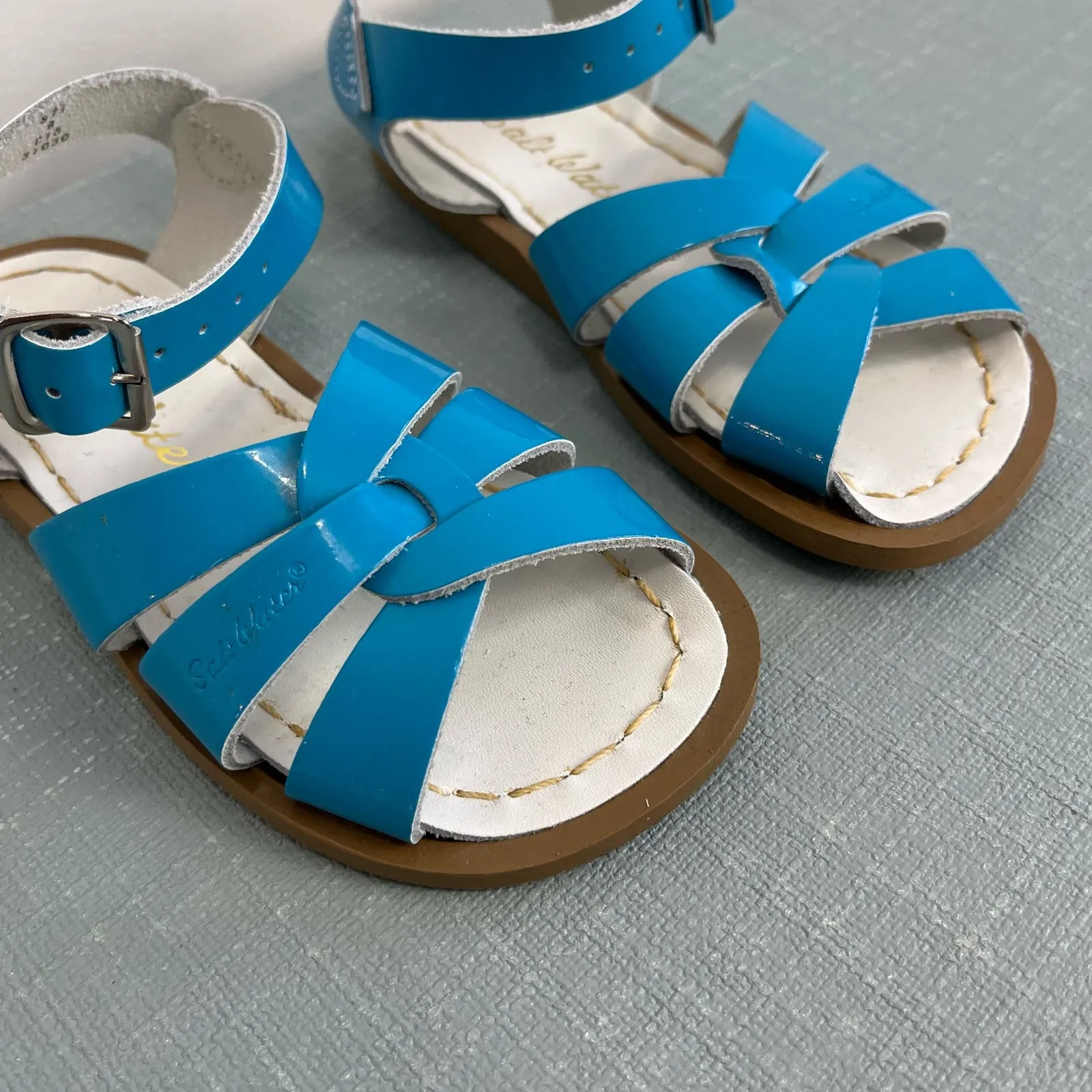 Saltwater Original Girls Blue Sandals 9